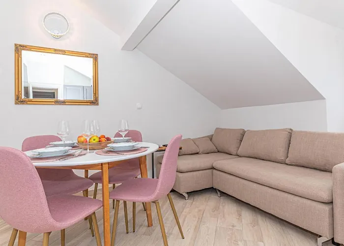 Apartamento Pet Friendly In Pirovac