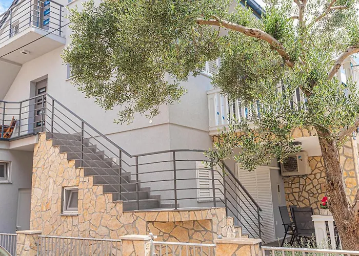 Apartamento Pet Friendly In Pirovac